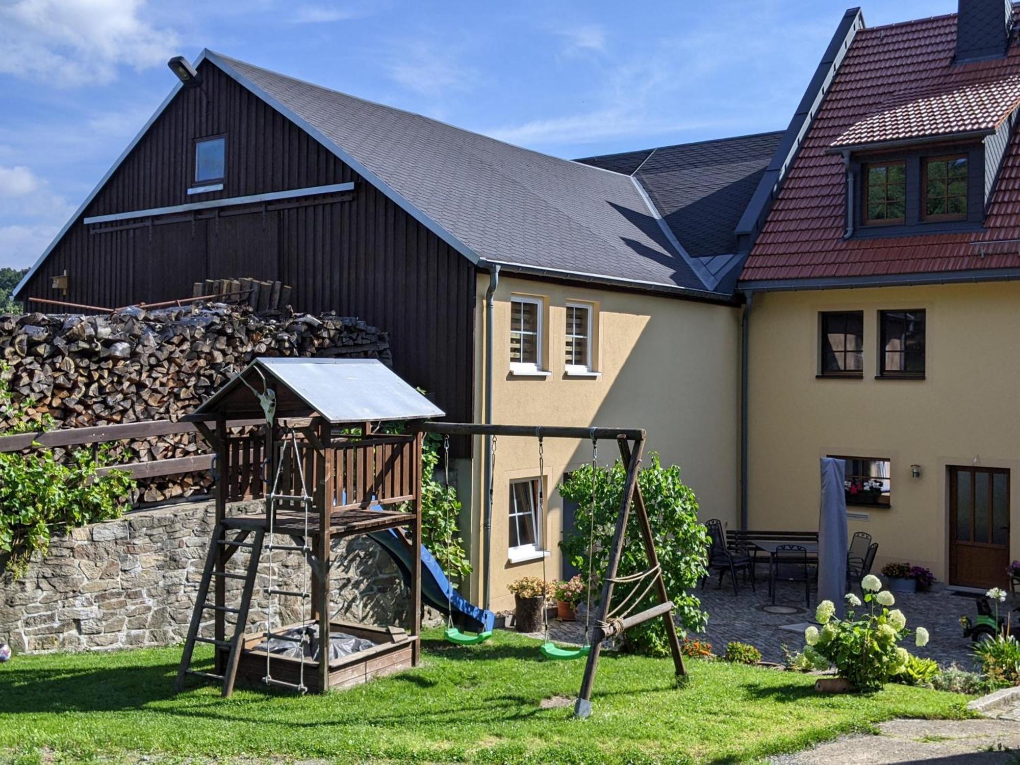 Ferienwohnung Aus-Zeit Auf Dem Lande Bad Gottleuba Esterno foto